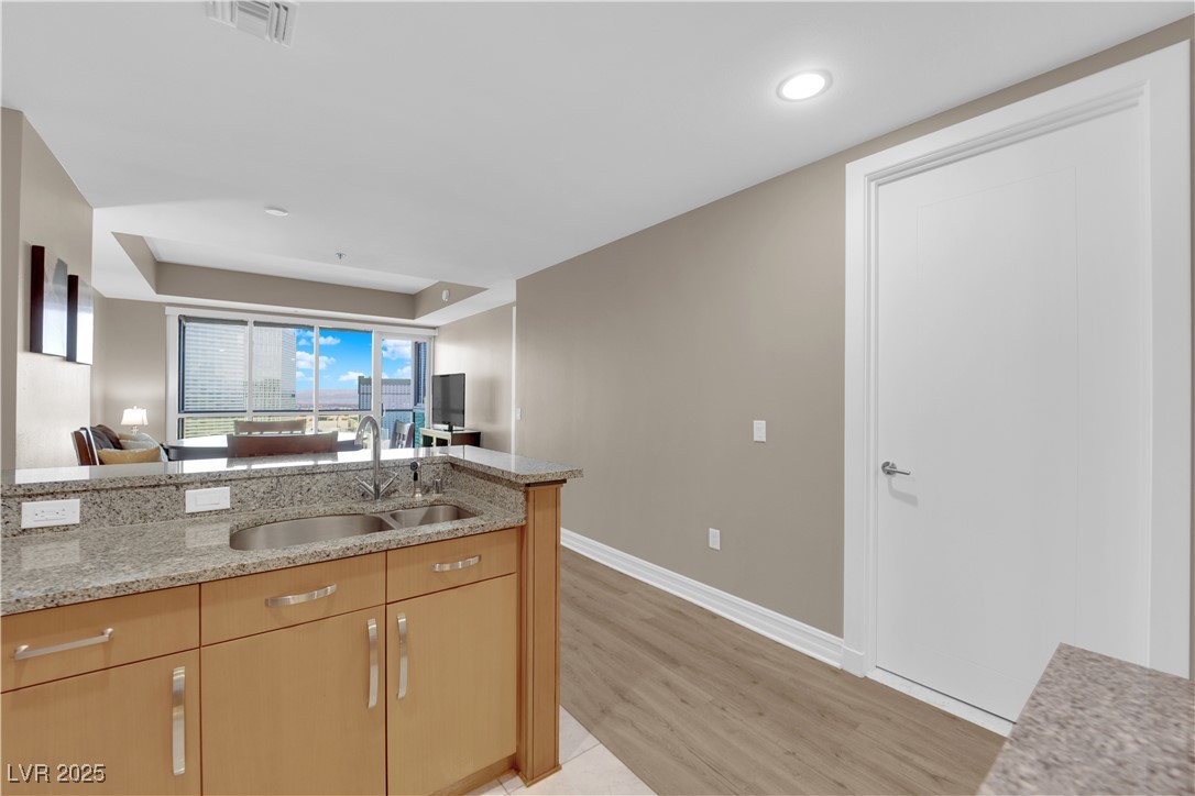 4575 Dean Martin Drive 2303