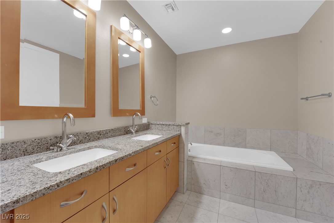 4575 Dean Martin Drive 2303