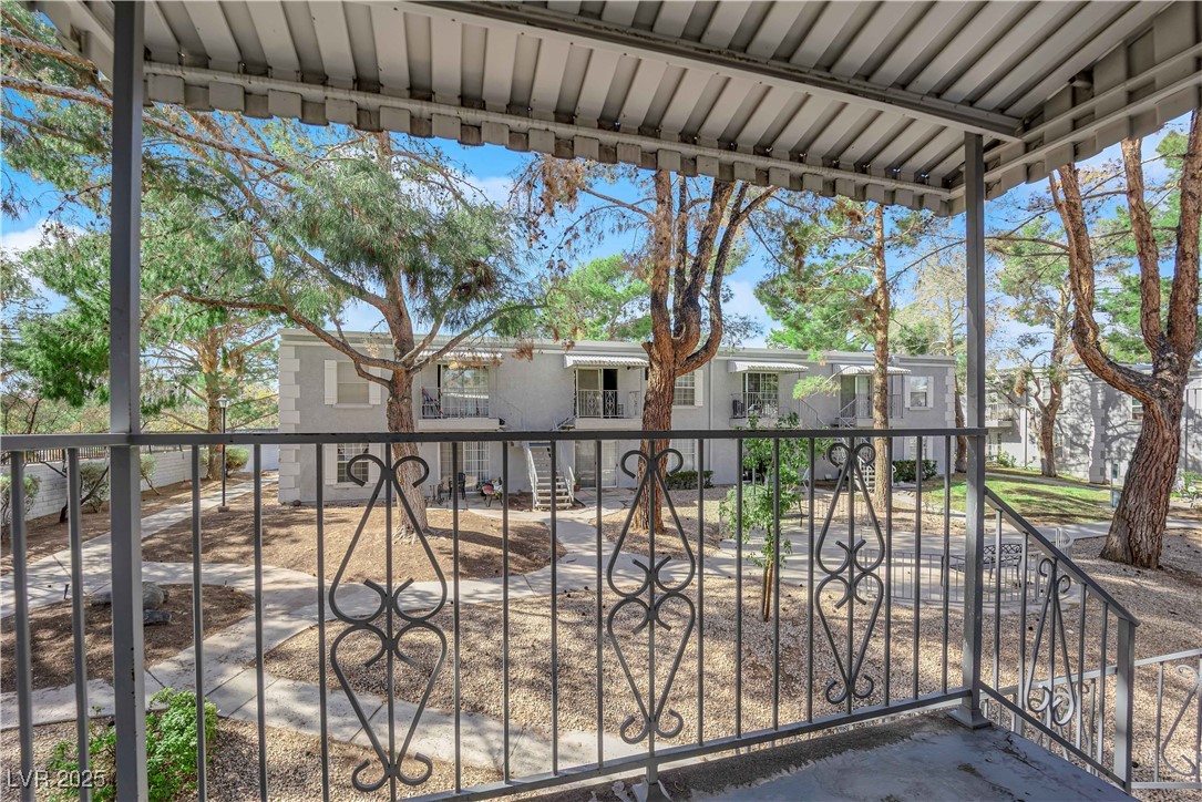 3823 South Maryland Parkway S 5