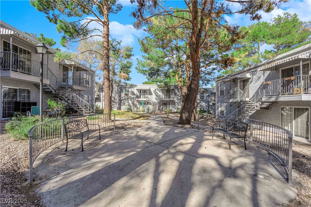 3823 South Maryland Parkway S 5