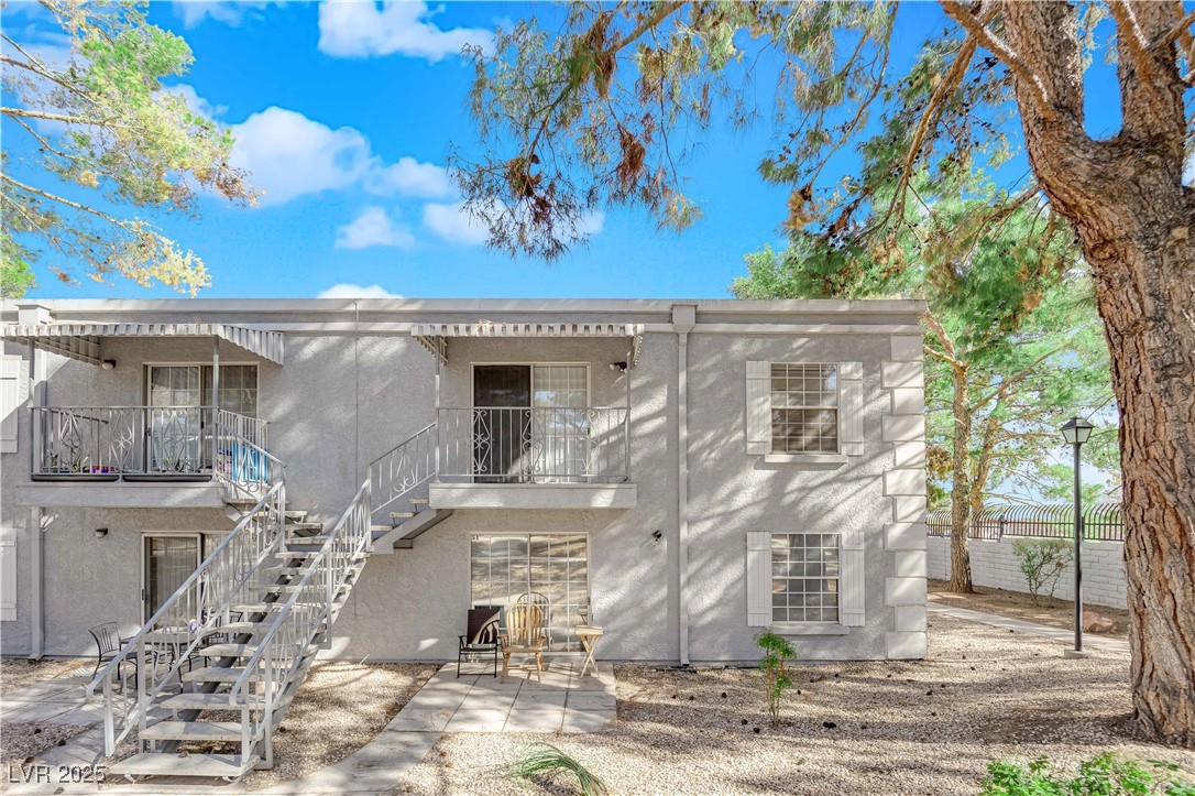 3823 South Maryland Parkway S 5