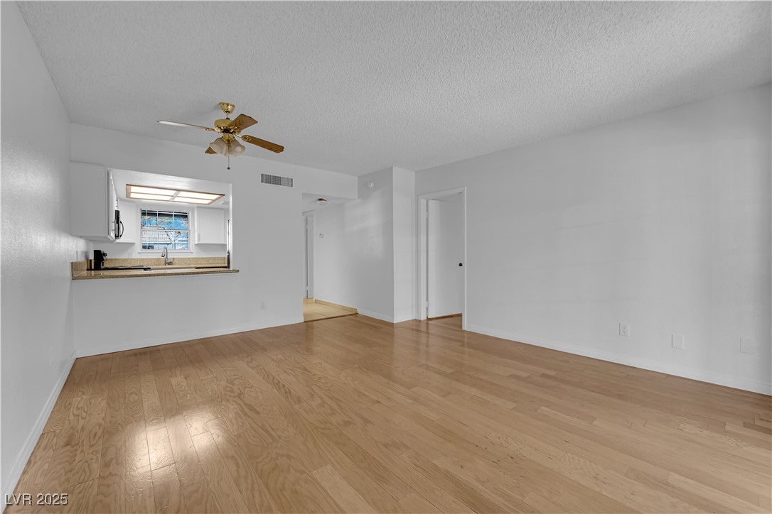 3823 South Maryland Parkway S 5