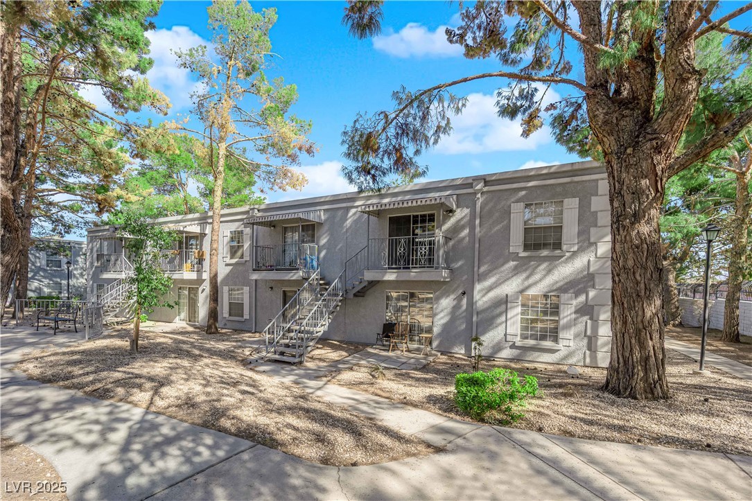 3823 South Maryland Parkway S 5