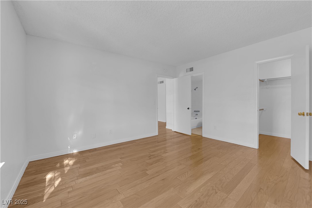 3823 South Maryland Parkway S 5