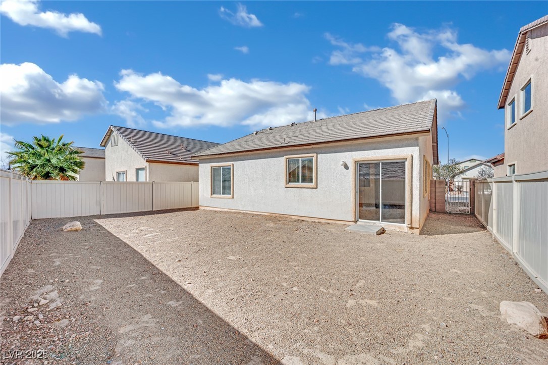 3941 Yellow Mandarin Avenue