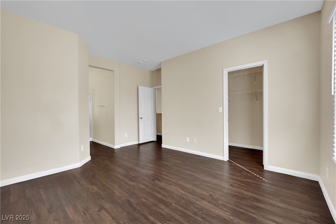 3941 Yellow Mandarin Avenue