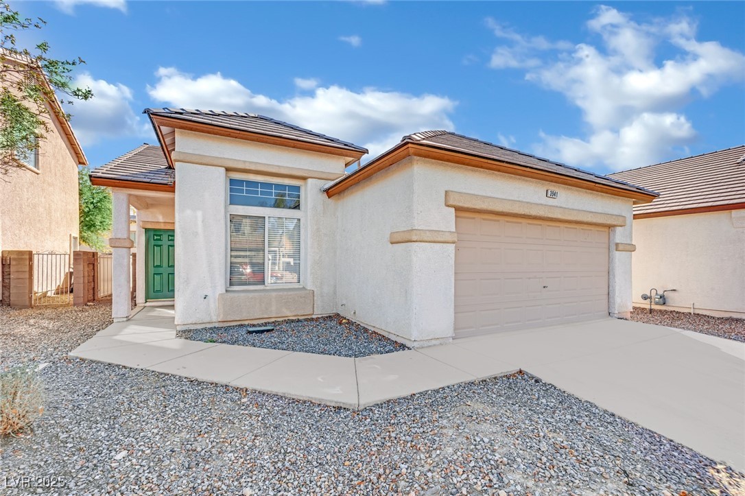 3941 Yellow Mandarin Avenue