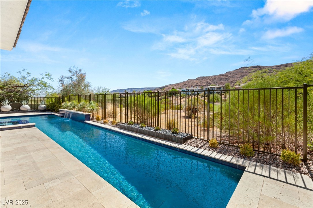 2623 Turtle Head Peak Drive