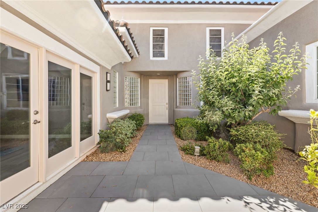 2623 Turtle Head Peak Drive