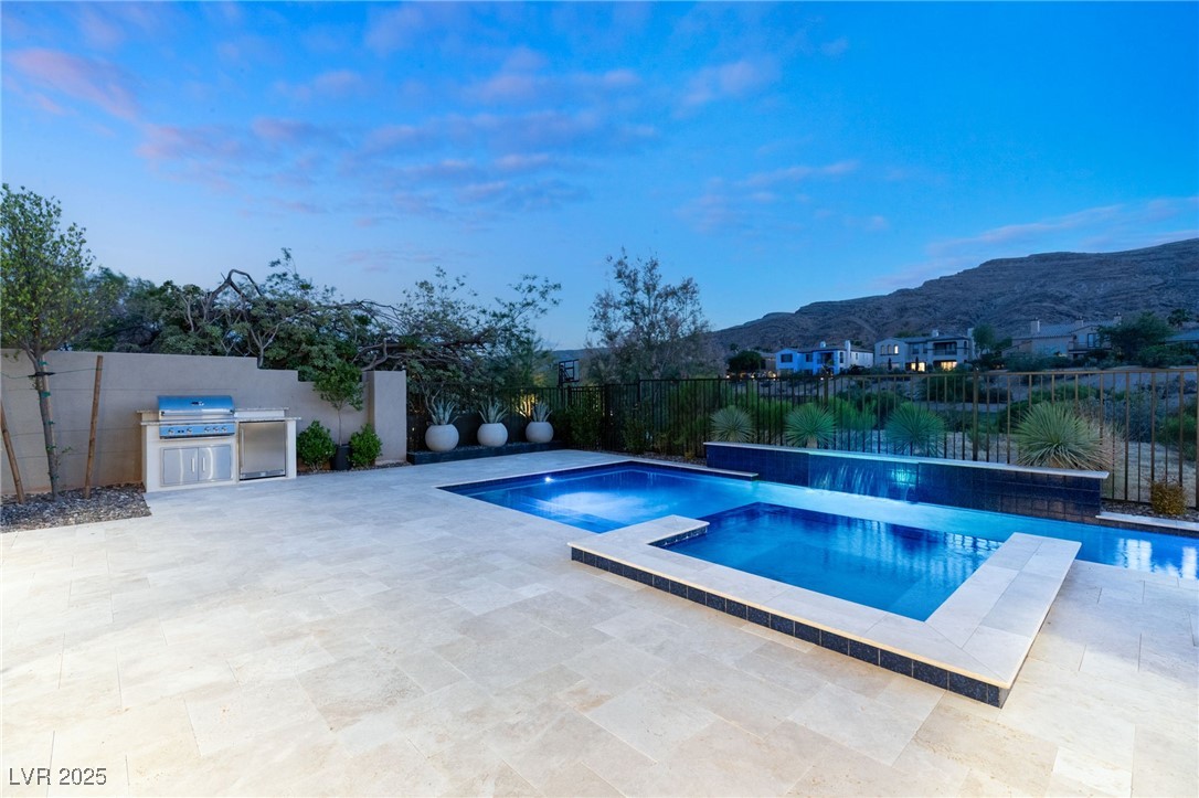2623 Turtle Head Peak Drive