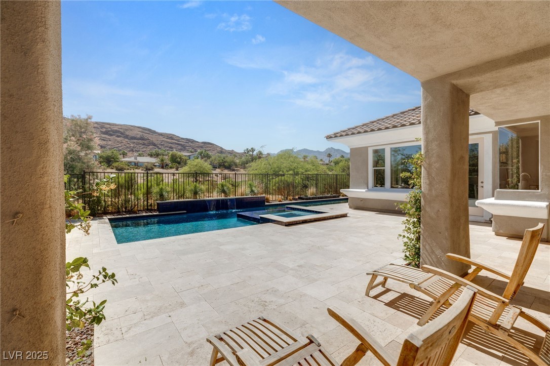 2623 Turtle Head Peak Drive