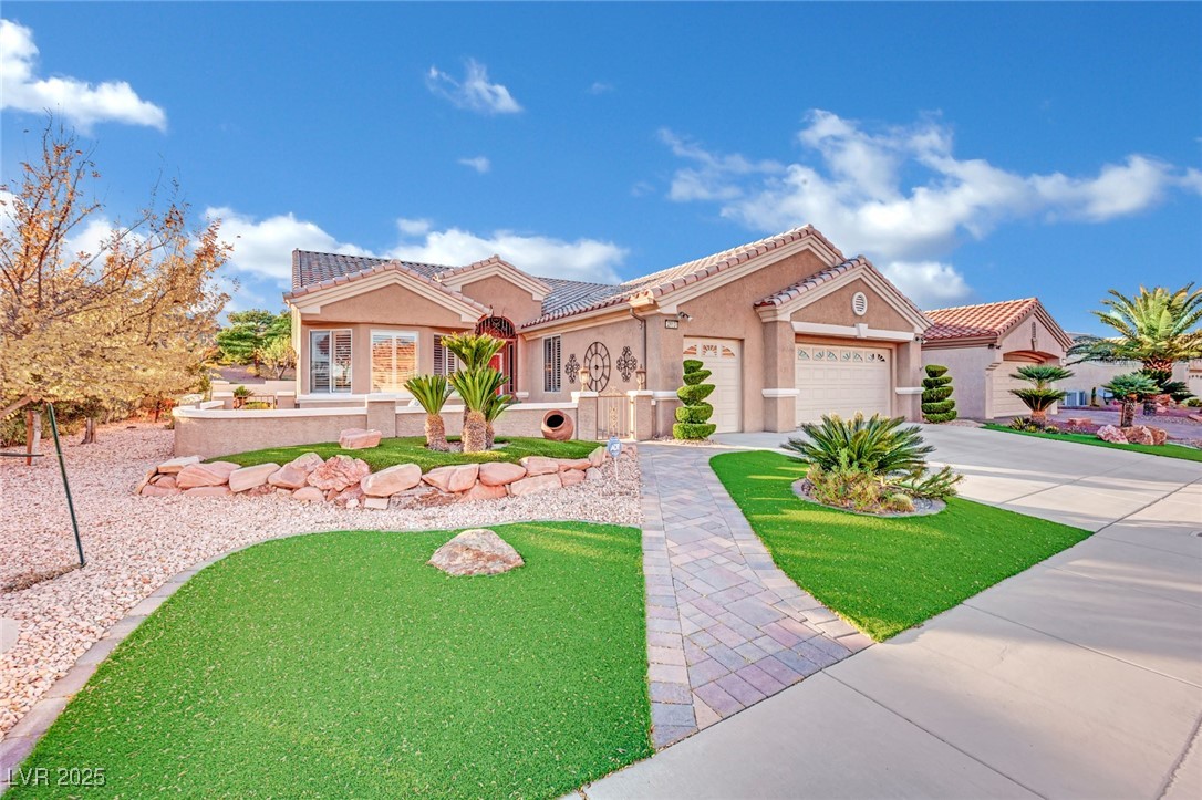 2813 Vista Butte Drive