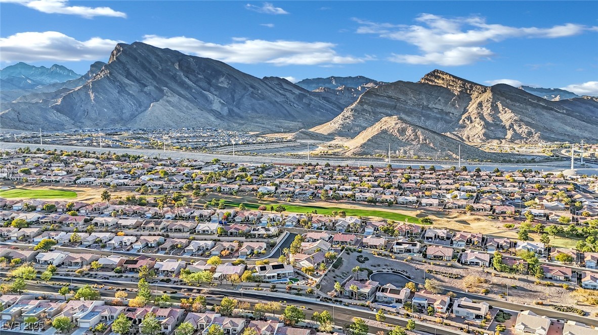 2813 Vista Butte Drive