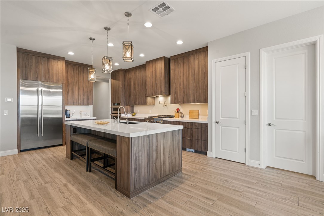 5860 Noah Springs Court