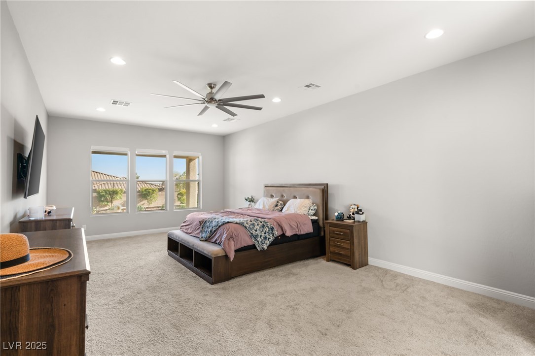 5860 Noah Springs Court
