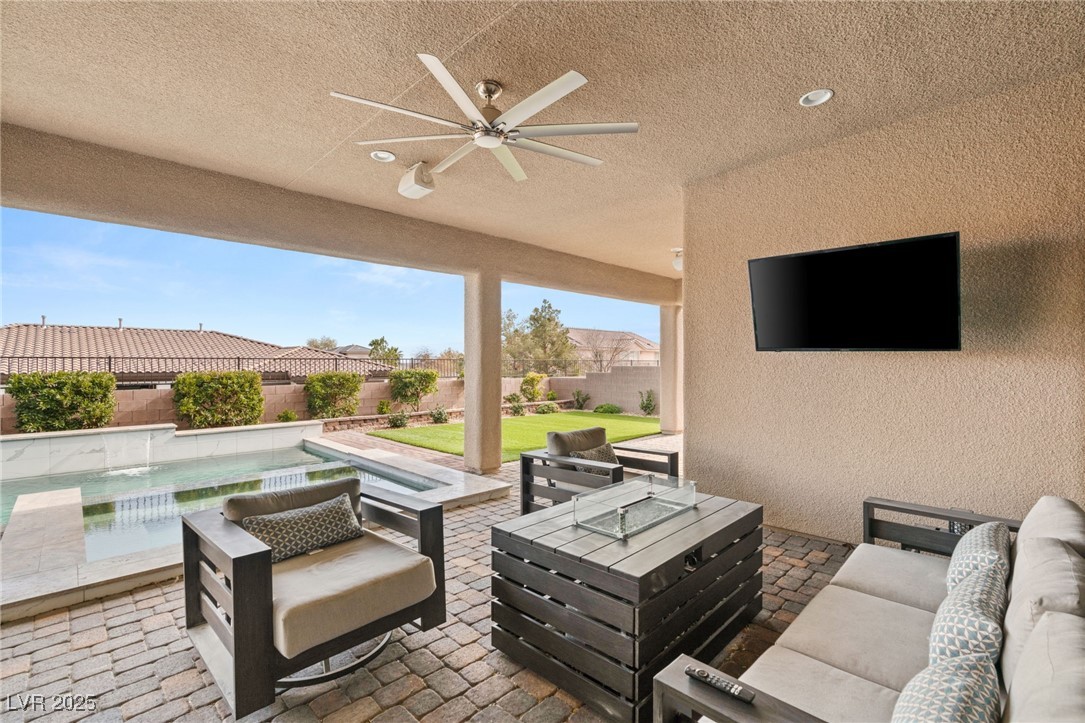 5860 Noah Springs Court