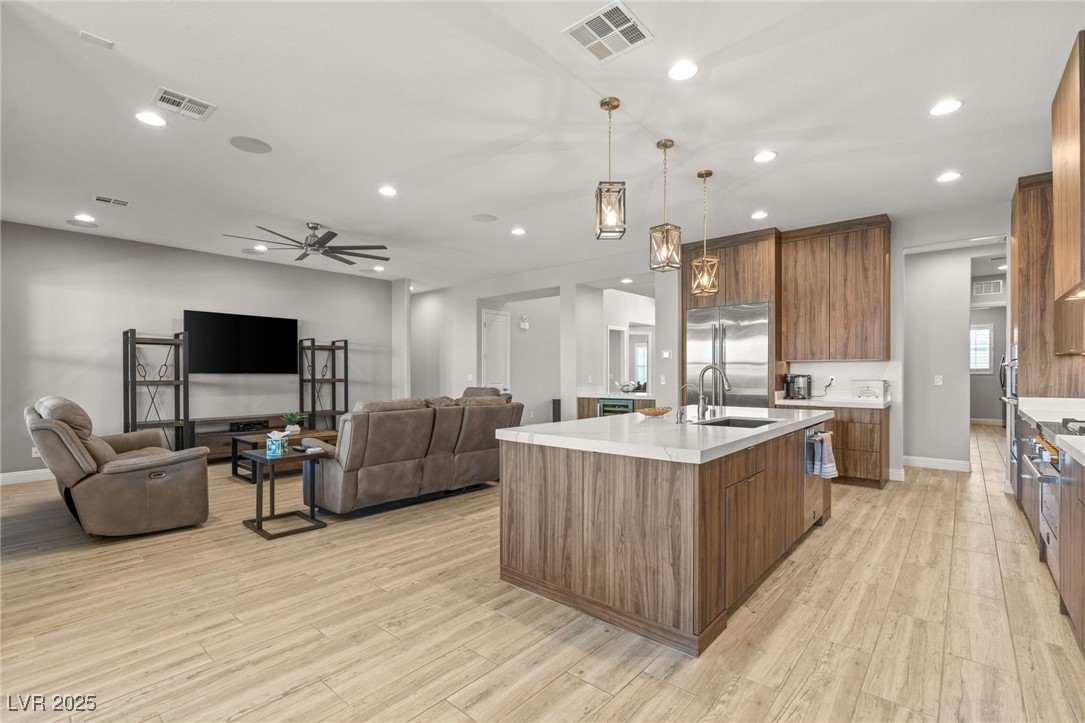 5860 Noah Springs Court