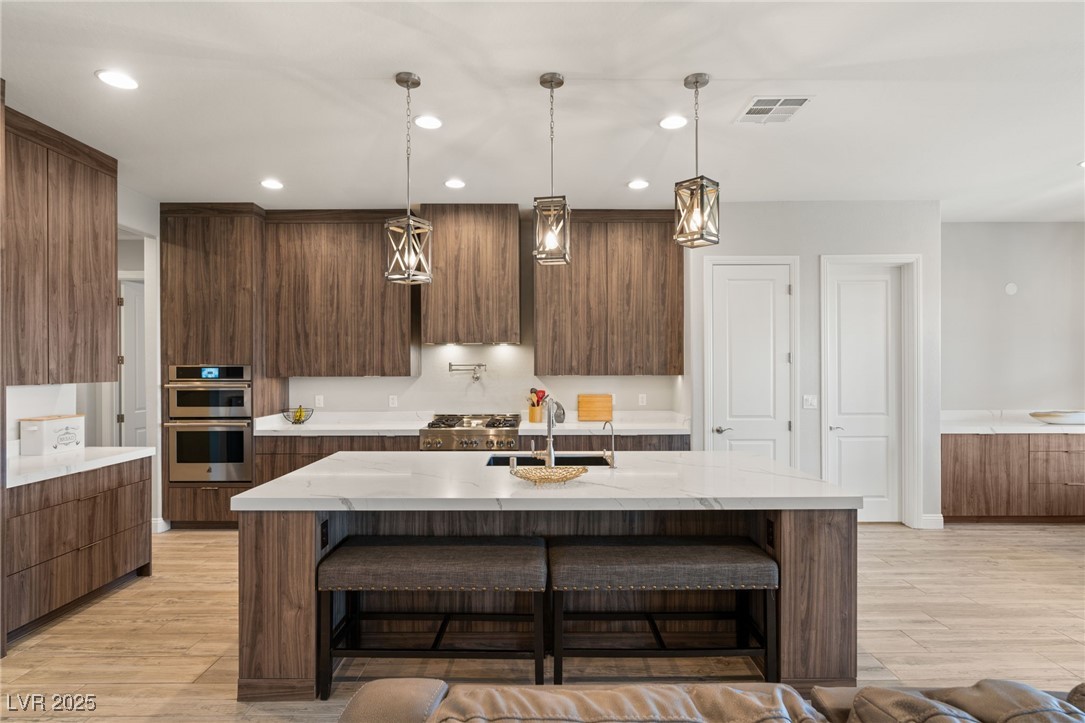 5860 Noah Springs Court