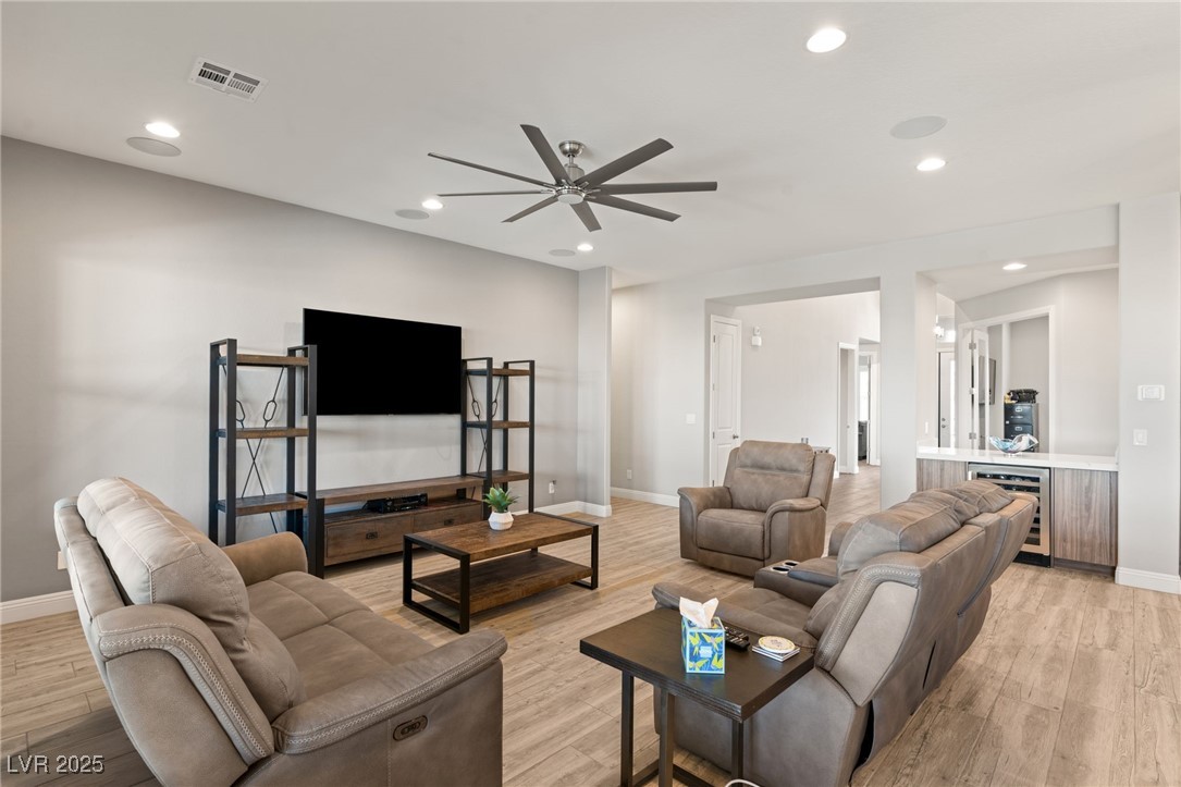5860 Noah Springs Court