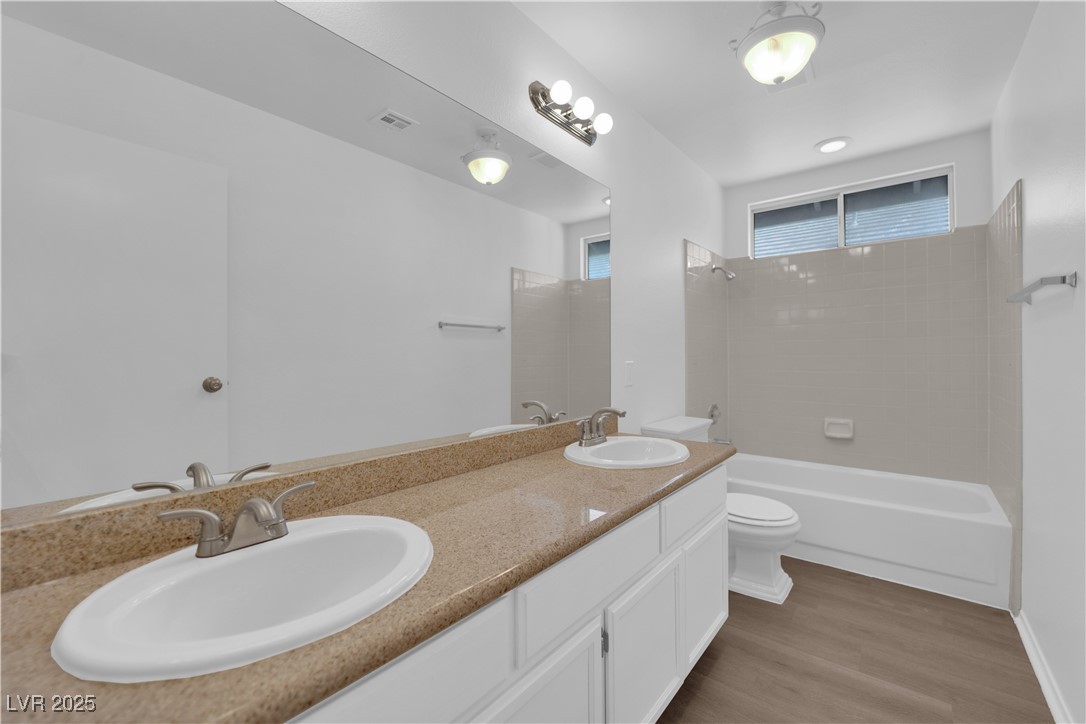 2808 Deep Water Circle