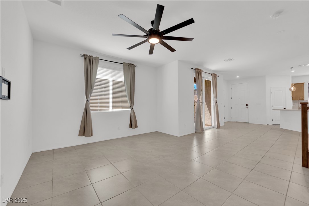 8035 Skye Foxx Street