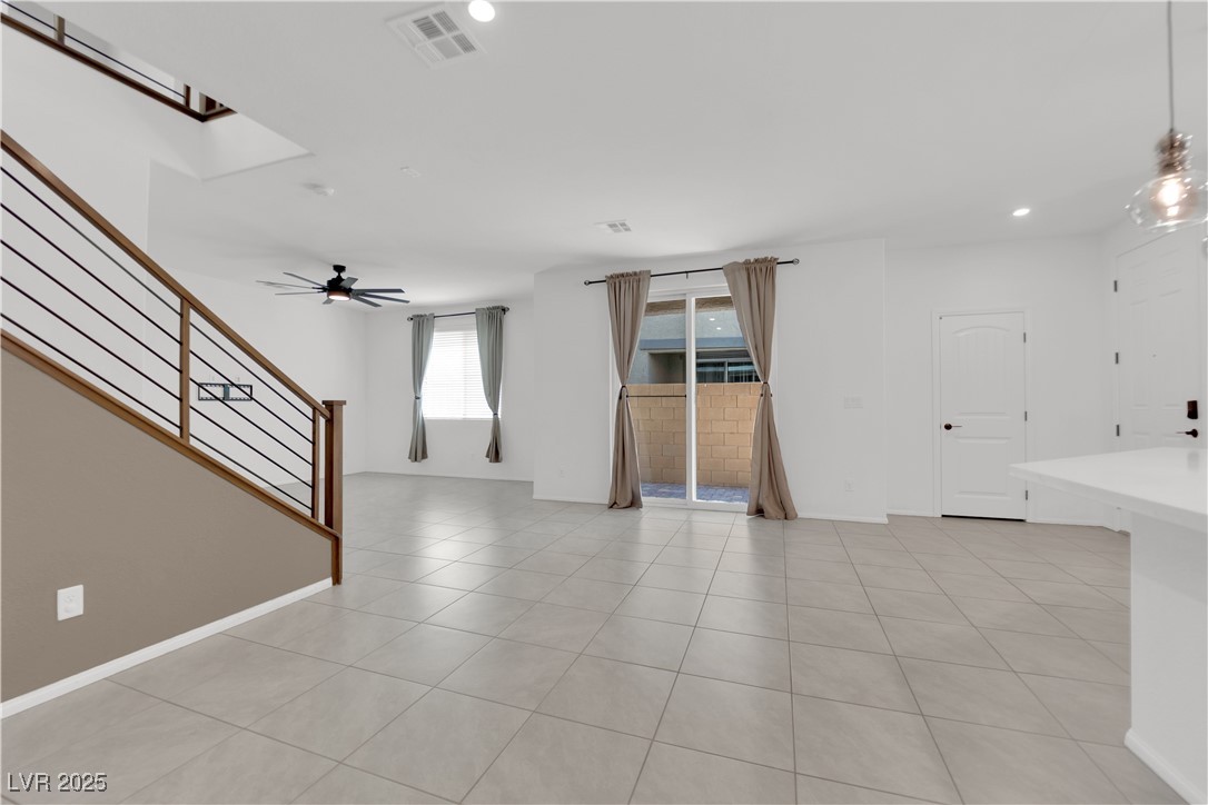 8035 Skye Foxx Street