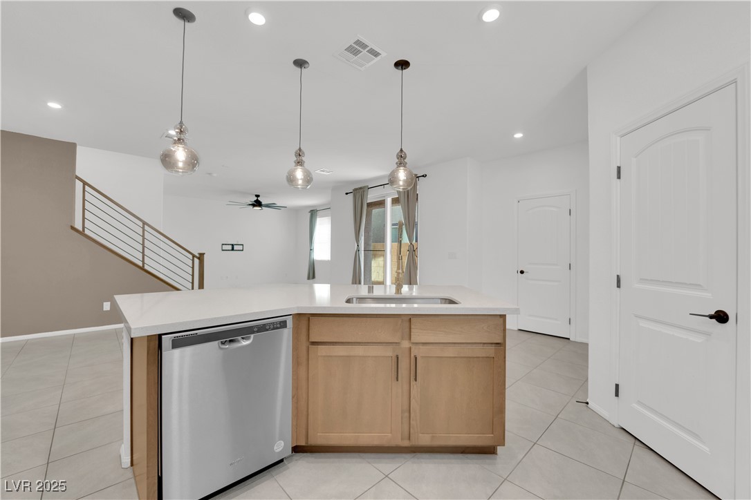 8035 Skye Foxx Street