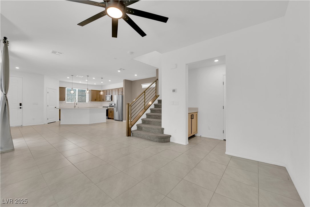 8035 Skye Foxx Street