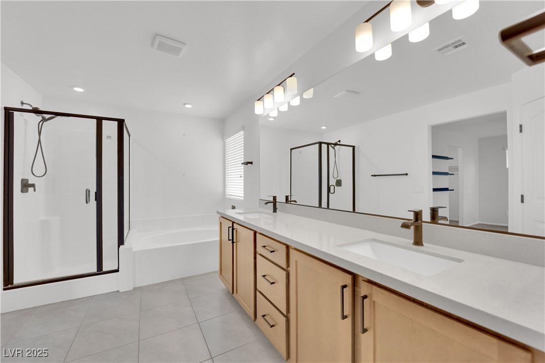 8035 Skye Foxx Street