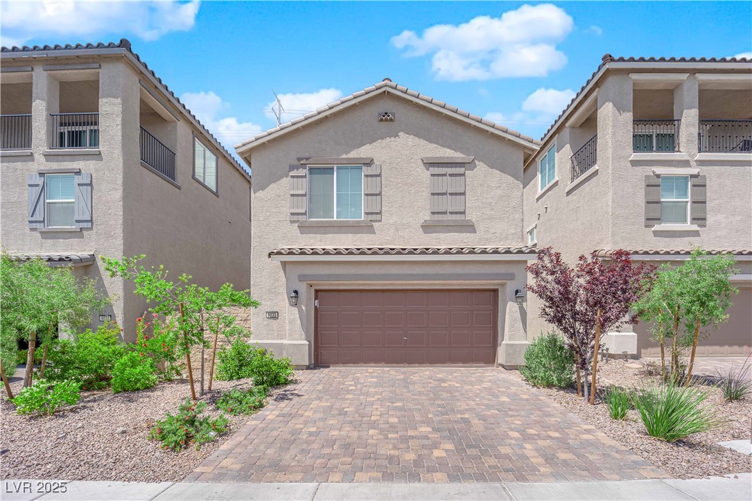 8035 Skye Foxx Street