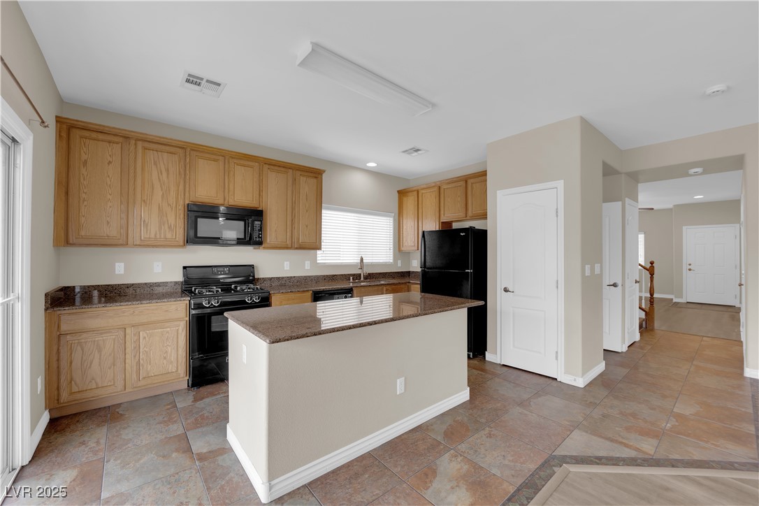 125 Sharp Edge Avenue