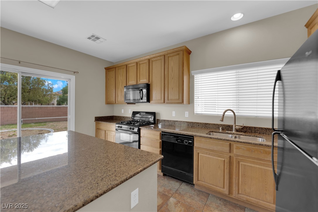 125 Sharp Edge Avenue