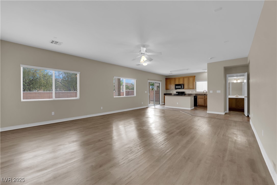 125 Sharp Edge Avenue