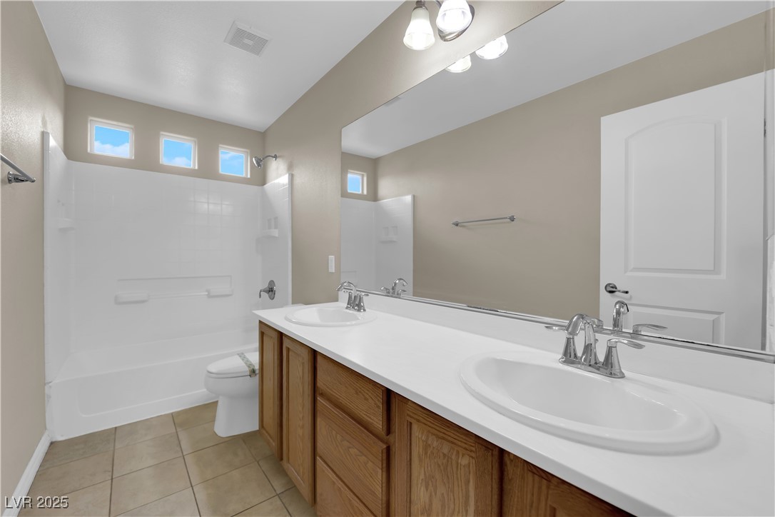 125 Sharp Edge Avenue