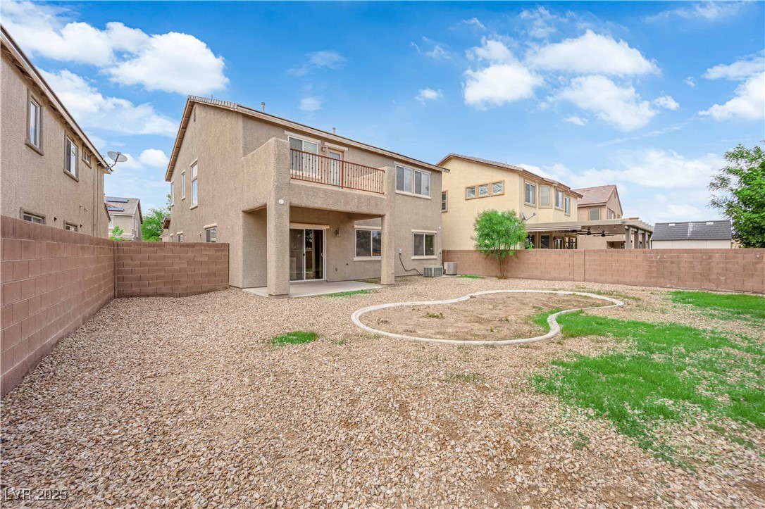 125 Sharp Edge Avenue