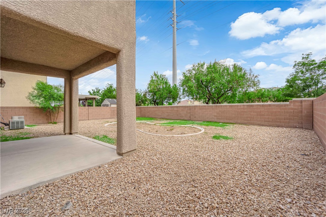 125 Sharp Edge Avenue