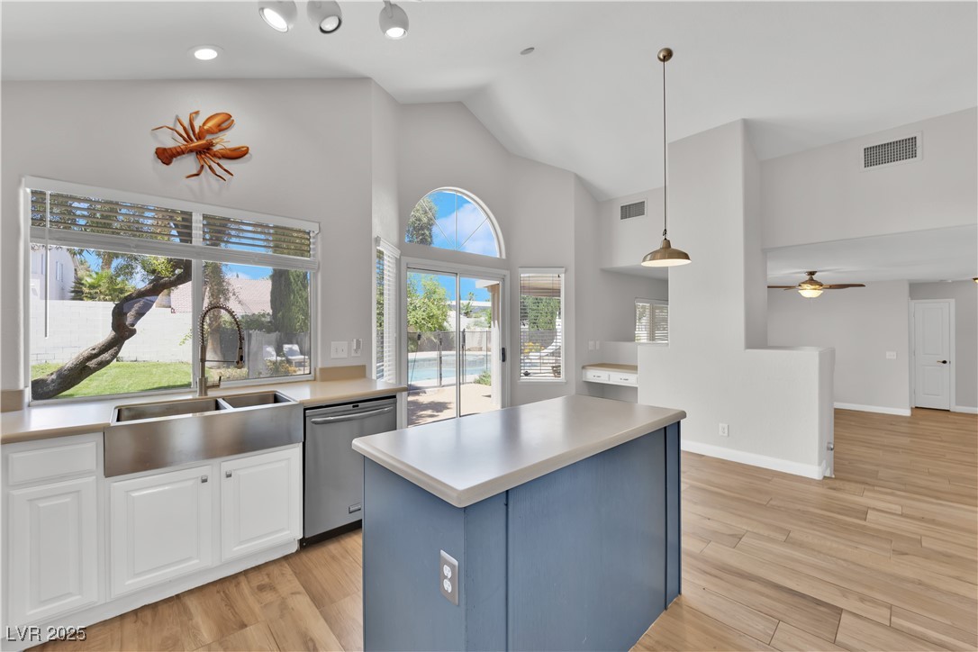 8112 Tropic Isle Circle