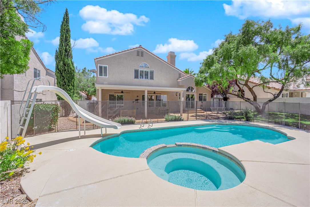 8112 Tropic Isle Circle