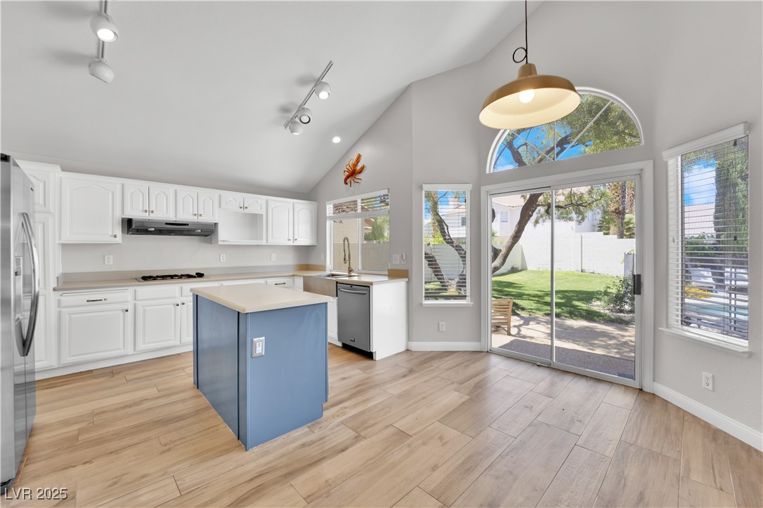 8112 Tropic Isle Circle