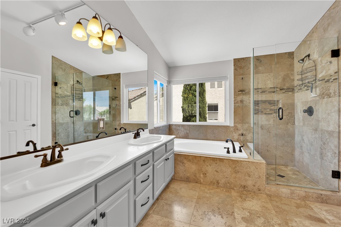 8112 Tropic Isle Circle