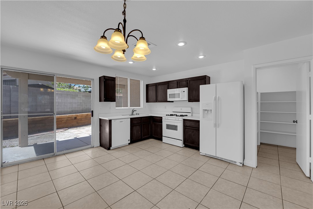 1041 Cedar Pines Street