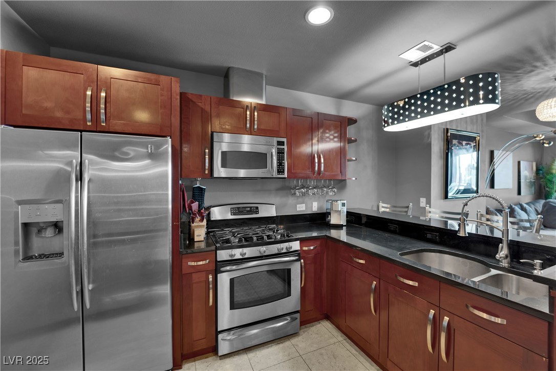 4575 Dean Martin Drive 2103