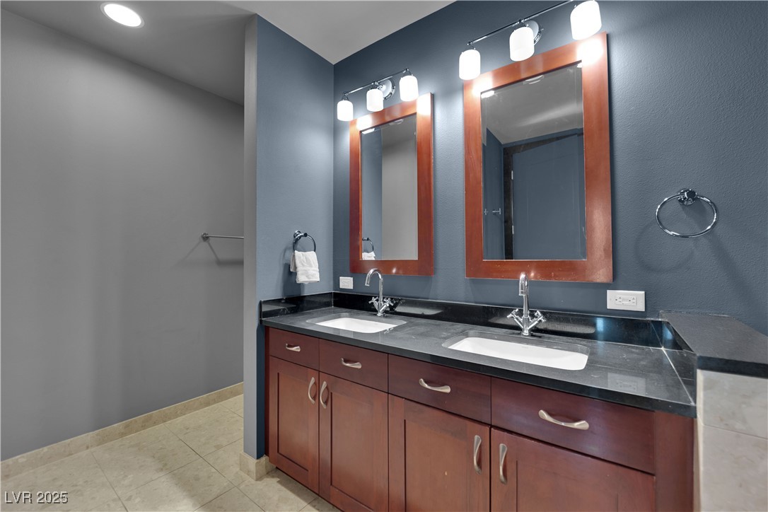 4575 Dean Martin Drive 2103