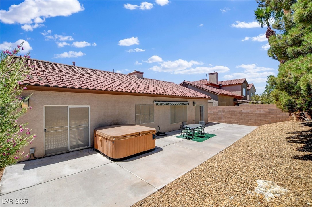 1852 Mount Carmel Avenue