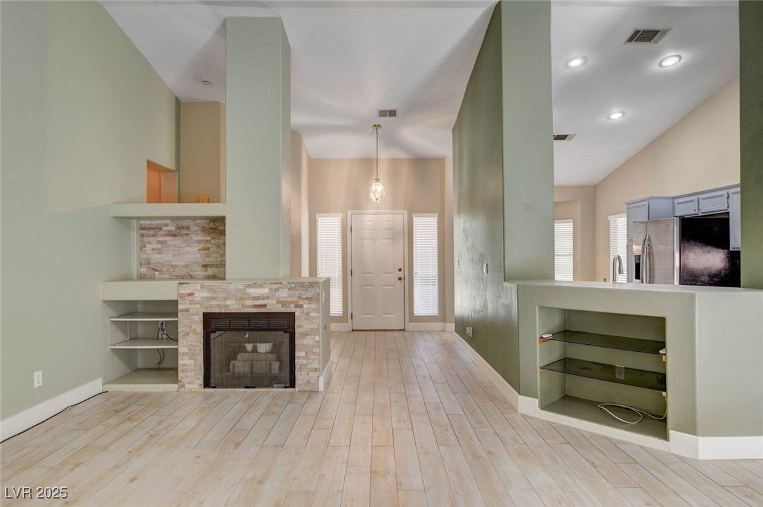 1852 Mount Carmel Avenue