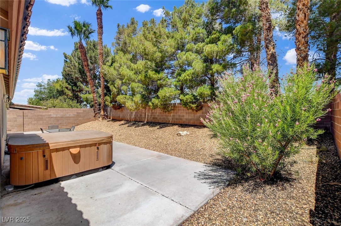 1852 Mount Carmel Avenue