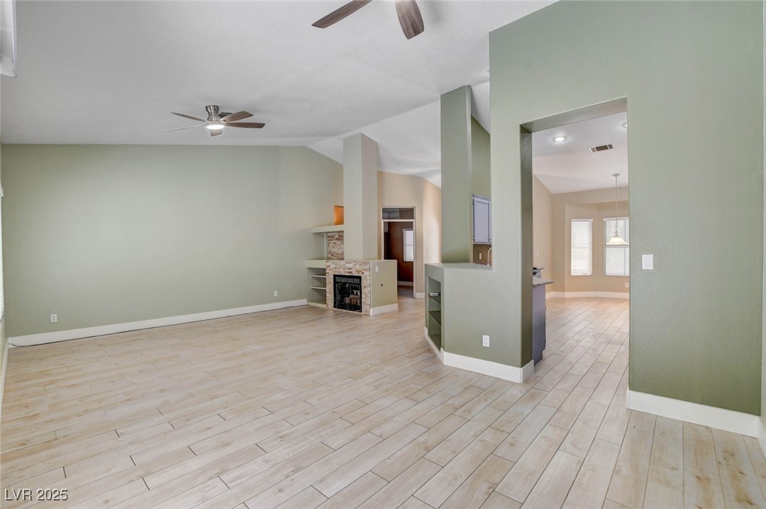 1852 Mount Carmel Avenue