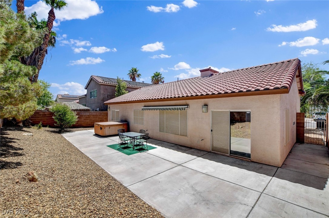 1852 Mount Carmel Avenue