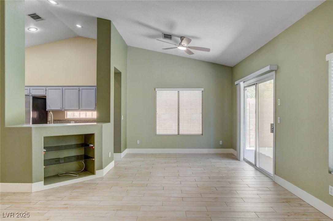 1852 Mount Carmel Avenue