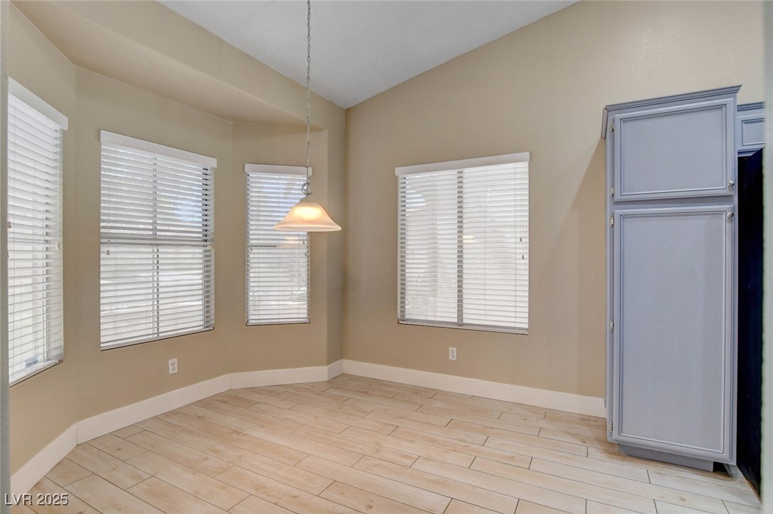 1852 Mount Carmel Avenue